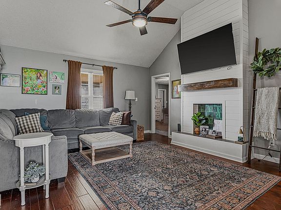 3rd image of 5057 E County Road 132