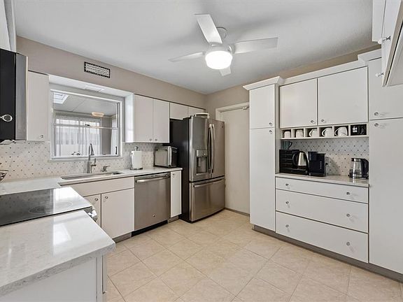 3rd image of 3512 21ST AVENUE W