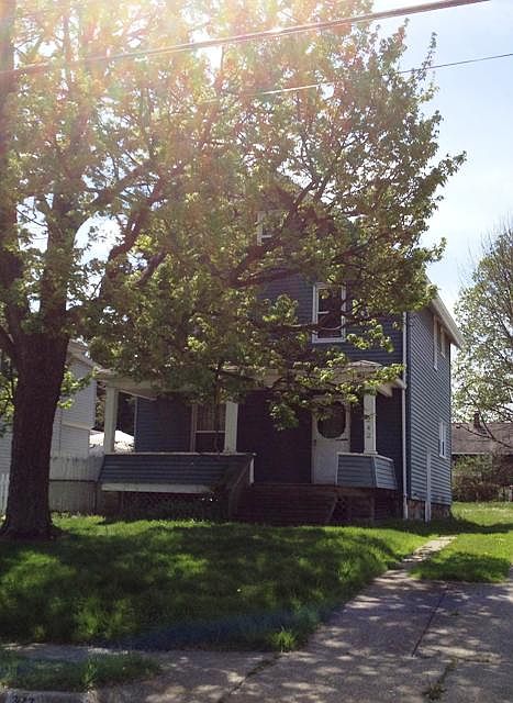 2nd image of 242 Grant Ave