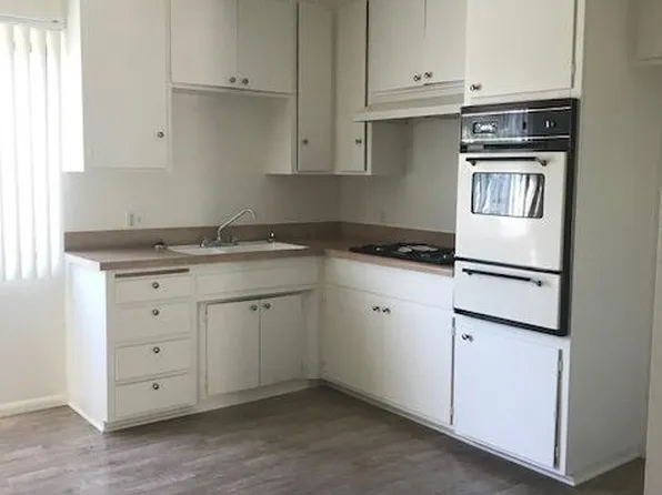 6050 Kingman Ave APT 8, Buena Park, CA 90621