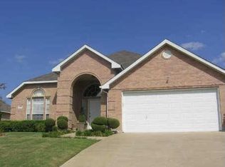 1138 Starling Cir, Midlothian, TX 76065