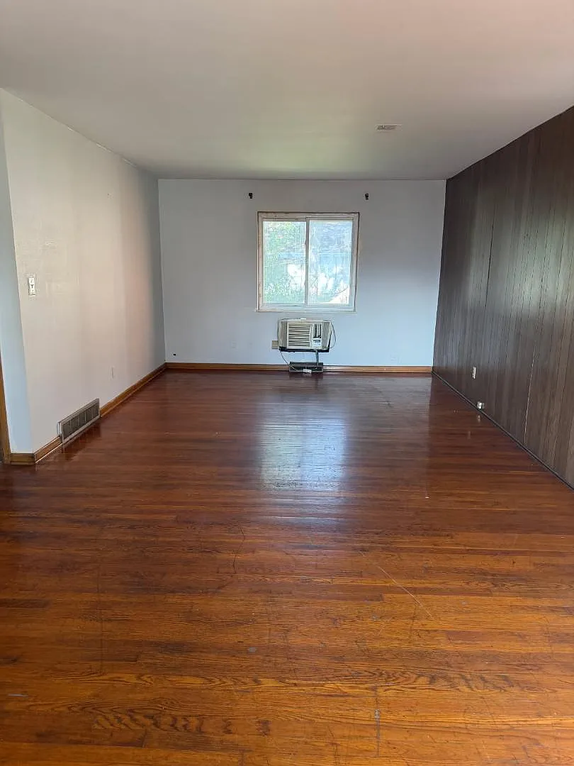 1699 East Weber Road - 1699-1701 E Weber Road - 1701 — Photo 3