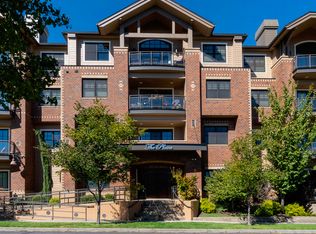 363 SW Bluff Dr, Bend, OR 97702