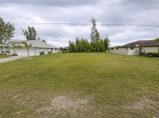 623 SW 22nd Ter, Cape Coral, FL 33991