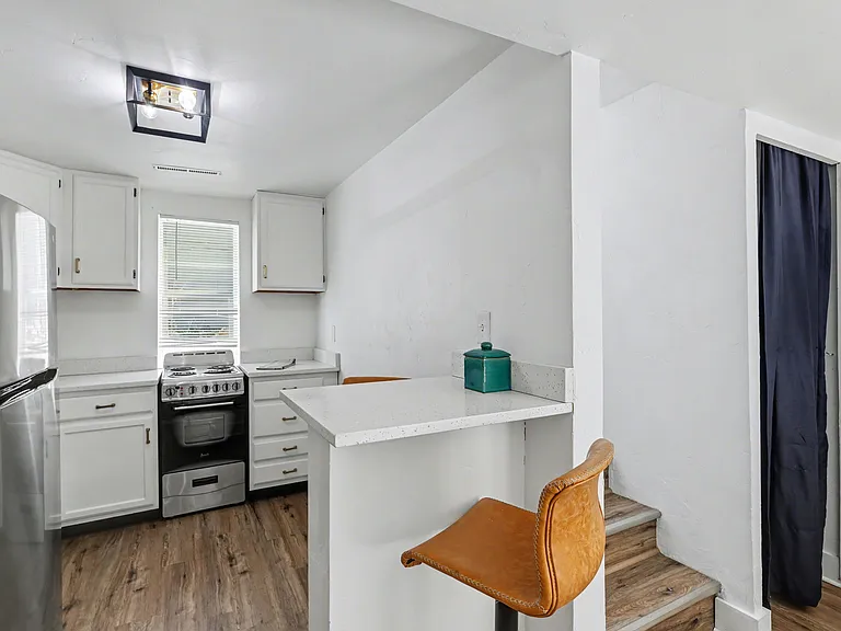 2429 W Platte Ave #B — Photo 6