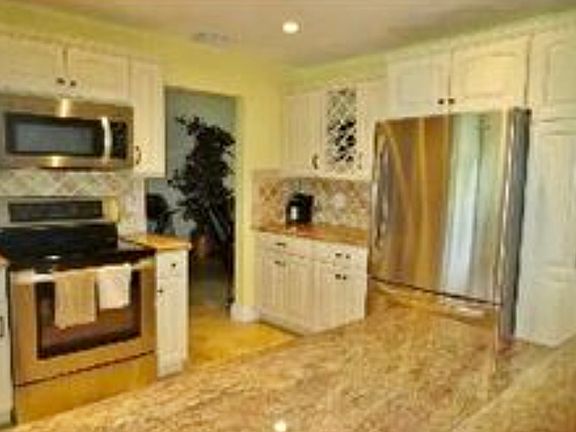 Fully remodeled kitchen