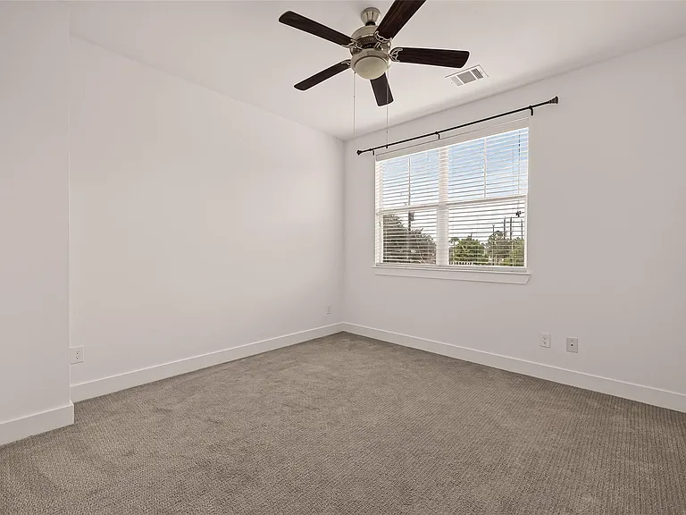 8821 Hollister Pine Ct — Photo 30