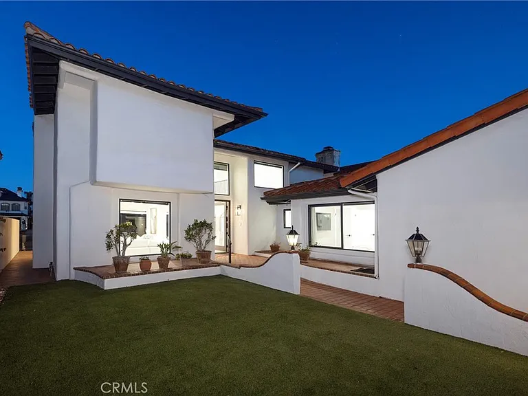 16572 Grimaud Ln — Photo 58