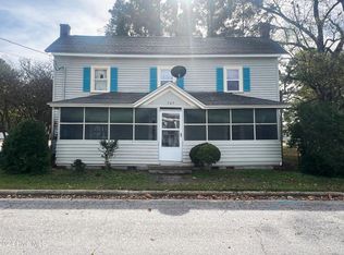 505 Hicks St, Columbia, NC 27925