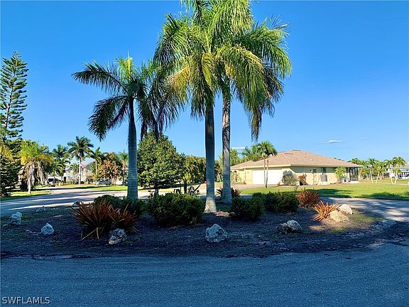 3rd image of 14351 SW Tamarac Dr