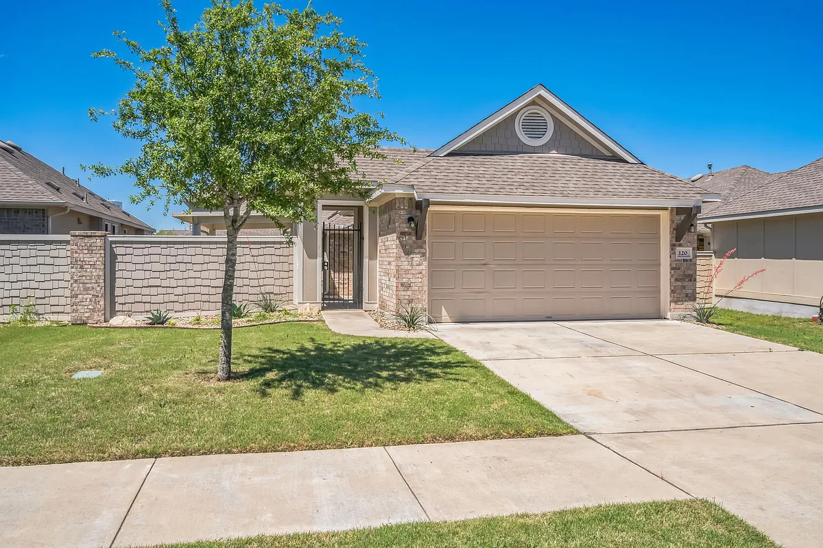 Building Photo - 120 Lasino Dr
