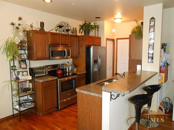 3rd image of 4354 Glenwood Dr #1