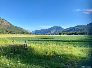 800 Wolf Creek Rd, Winthrop, WA 98862