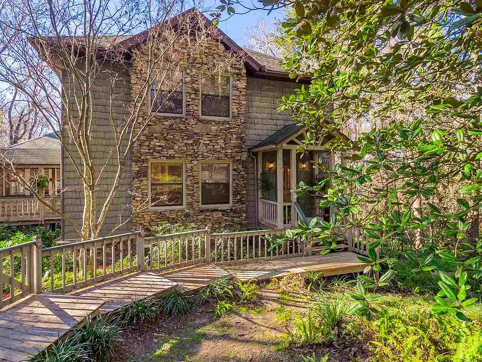 1st image of 2032 Cynthia Dr