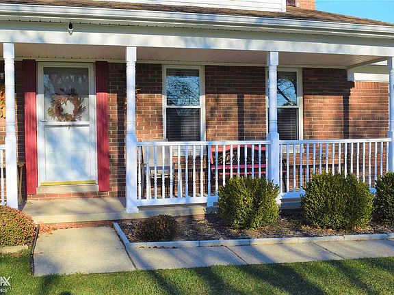 3rd image of 12953 Montbatten Ct