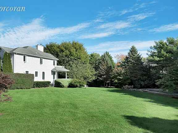 2nd image of 159 Montrose Ln
