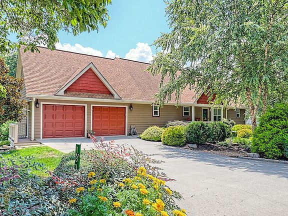 4th image of 183 White Meadows Dr