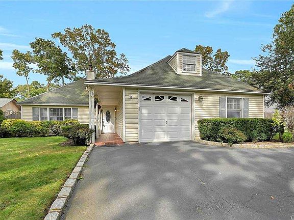 2nd image of 199 Sunflower Ln