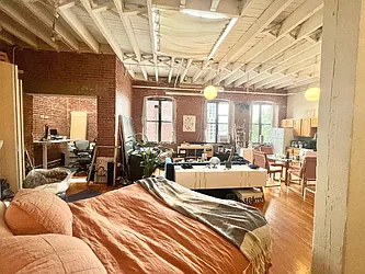 Rented by Your Space New York