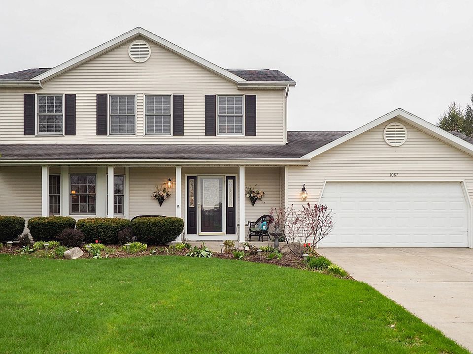 1087 South Peach Court-101