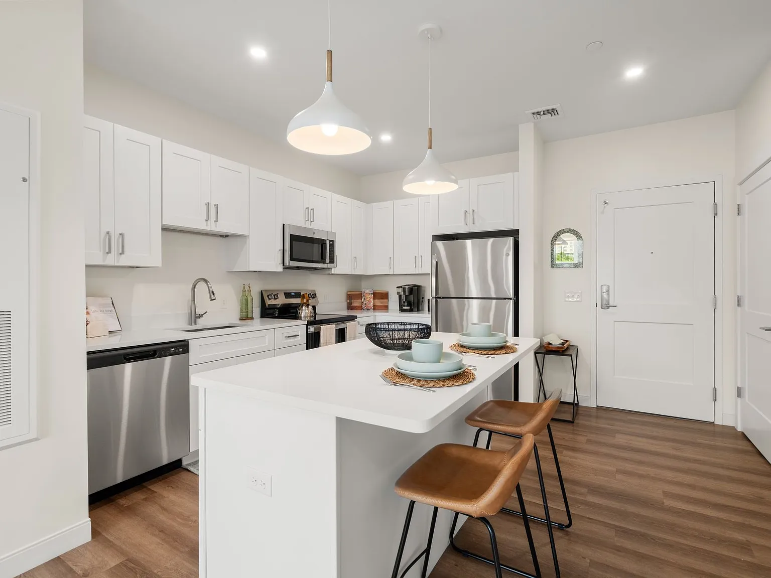 Slade Farm Residences — Photo 4