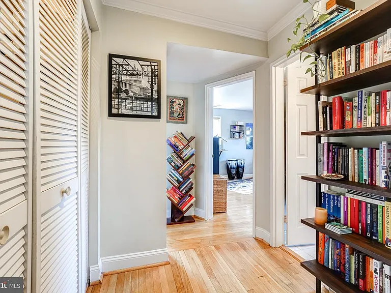 401 Evarts St NE #301 — Photo 20