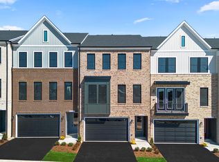 44484 Lowestoft Sq, Ashburn, VA 20147