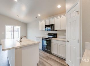 2280 N Mountain Ash Ave, Kuna, ID 83634