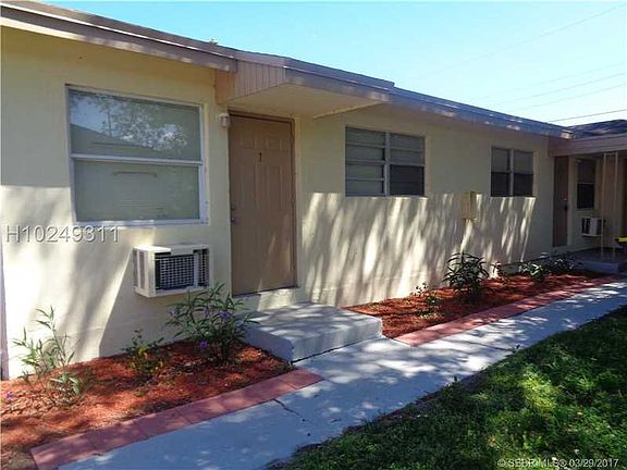 2nd image of 711 SW 9th St APT 2
