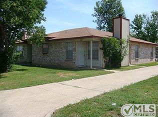 2331 Lido Ln, Arlington, TX 76015