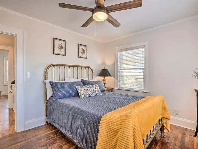 801 Holmes St NW — Photo 10