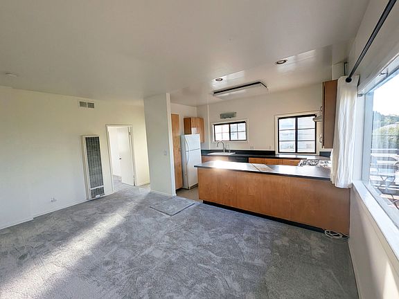 2nd image of 1200 Pico Blvd #E