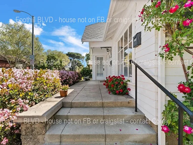 832 E Foothill Blvd — Photo 3