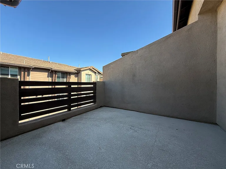 7362 Luminaire Pl — Photo 35