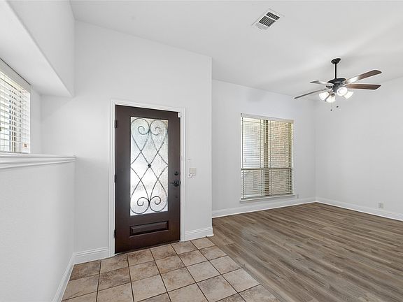 2nd image of 8117 Canyon Dr