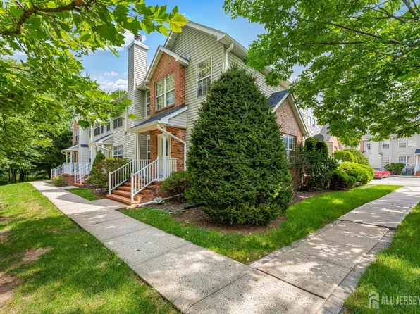 262 Retta Ct, Piscataway, NJ 08854