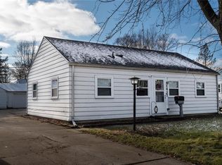 1417 Staub Ct NE, Cedar Rapids, IA 52402