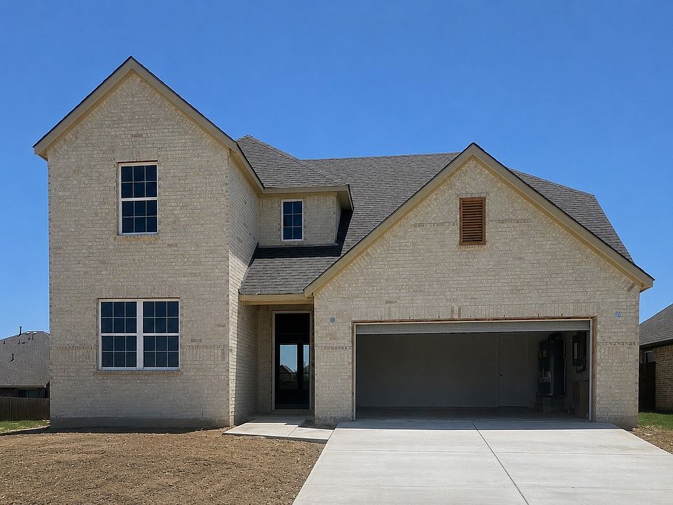 1st image of 4401 Aralia St