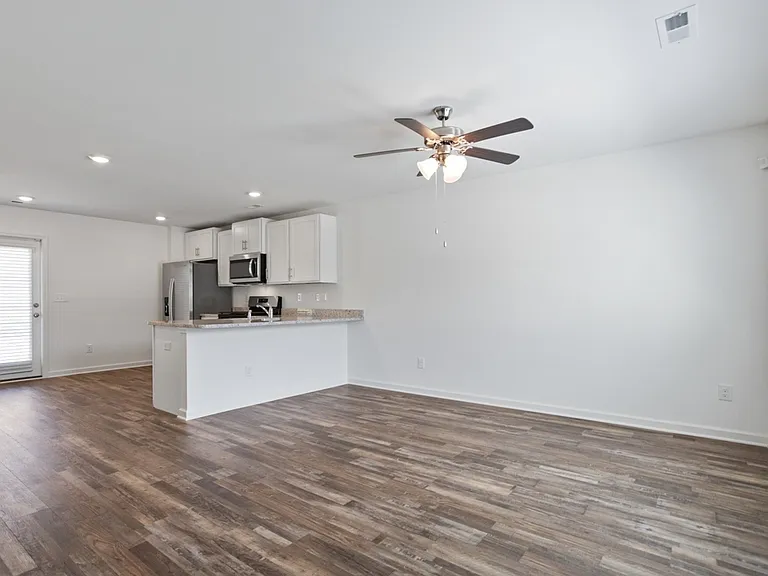 Living/Dining Combo