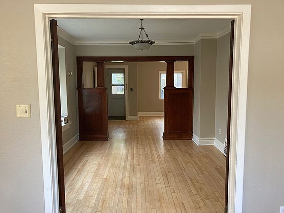 3rd image of 618 N 56th Ave W #1/2