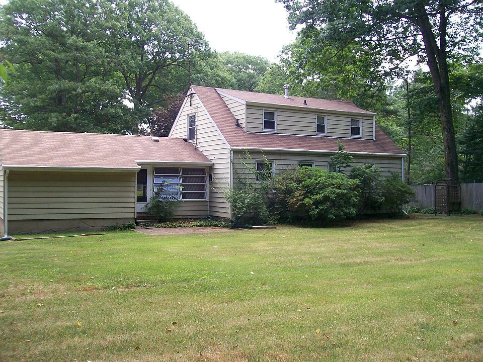 2nd image of 41 Harding St