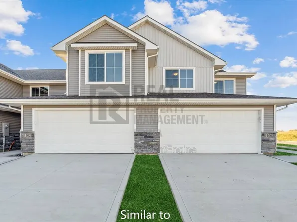 1100 Sunflower Ln, Pella, IA 50219
