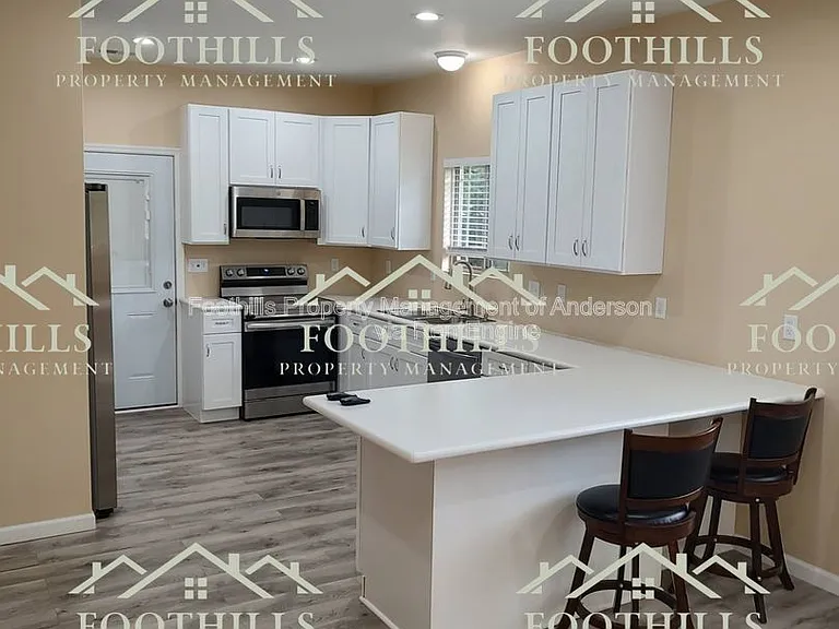 427 Gibson Rd — Photo 4
