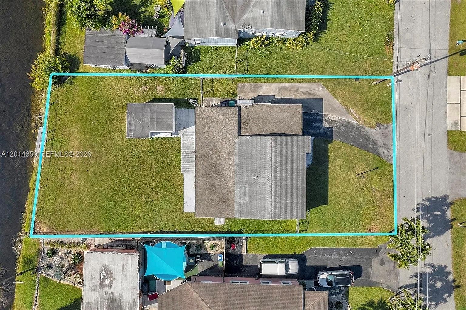 5930 NW 24th Ct Zillow 매물 사진
