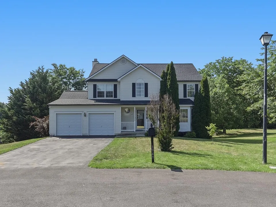 1949 Winston Dr