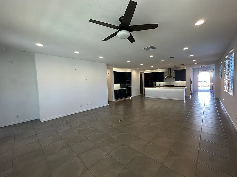 21357 E Macaw Dr — Photo 17