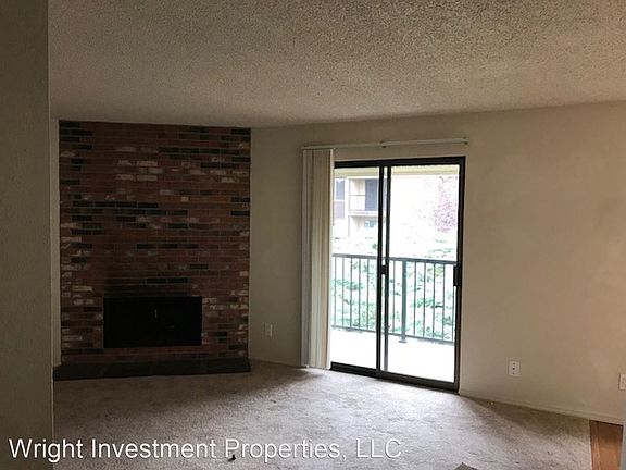 2nd image of 12424 NE 145th St APT C15