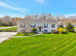 76 Acadia Dr, Rockland, ME 04841