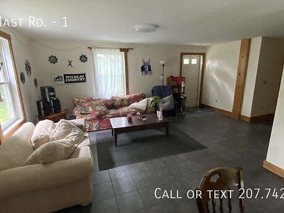3rd image of 279 Mast Rd Unit 1
