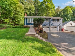 345 Prospect St, Naugatuck, CT 06770
